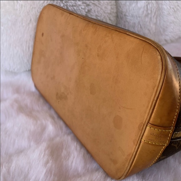 Louis Vuitton Authentic Monogram Alma PM Bag - Picture 3 of 5